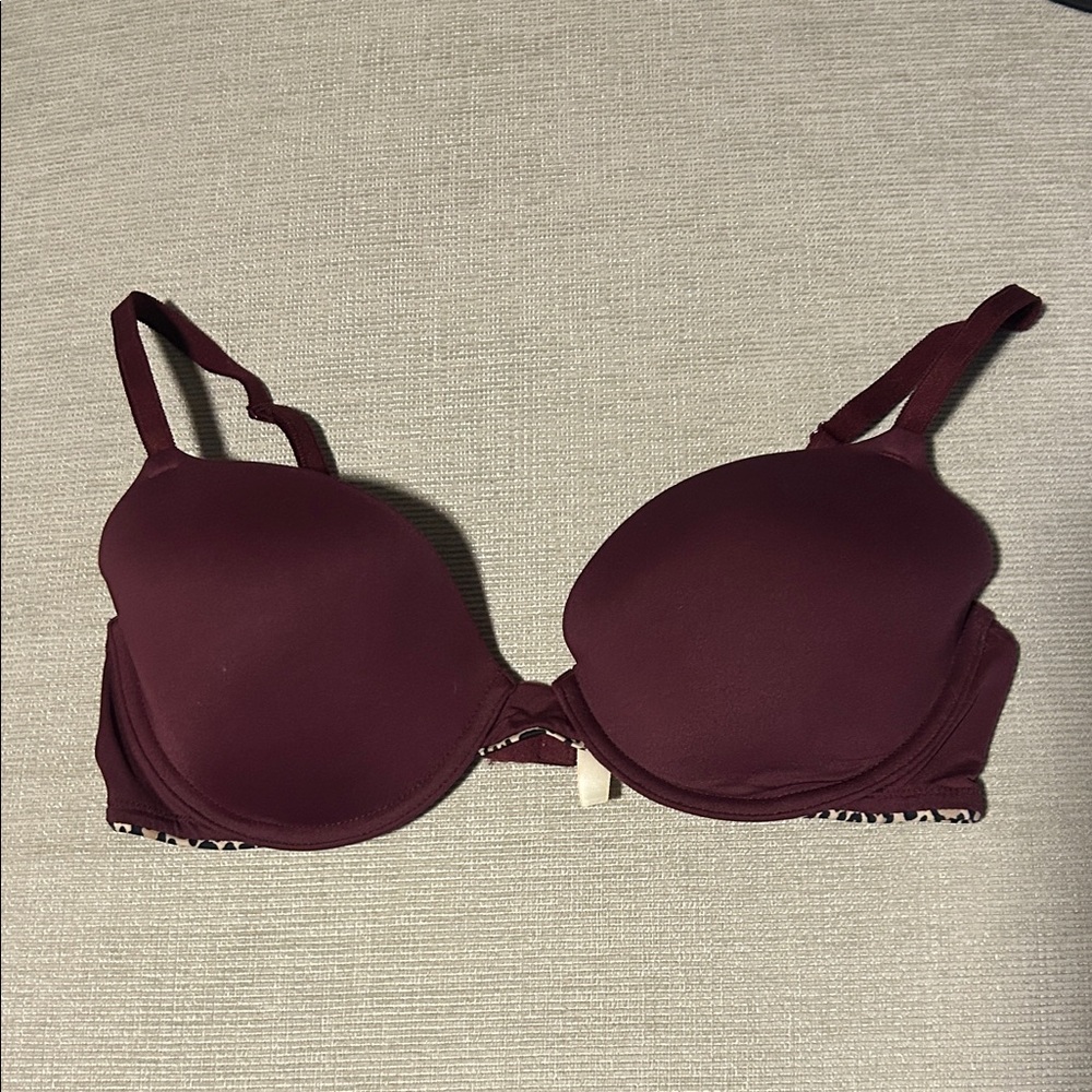 Victoria’s Secret PINK Maroon t-shirt Bra